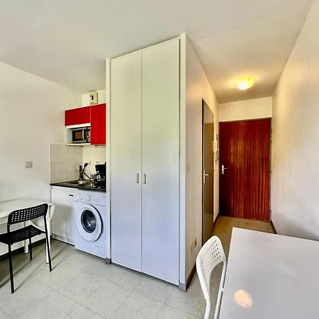 Apartment Pratique, Proche Gare & Petit Prix Avec Parking Grenoble